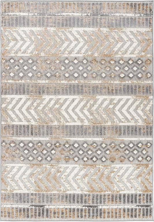 Distressed Geometric Indoor/Outdoor Area Rug 7'10" X 10' Beige