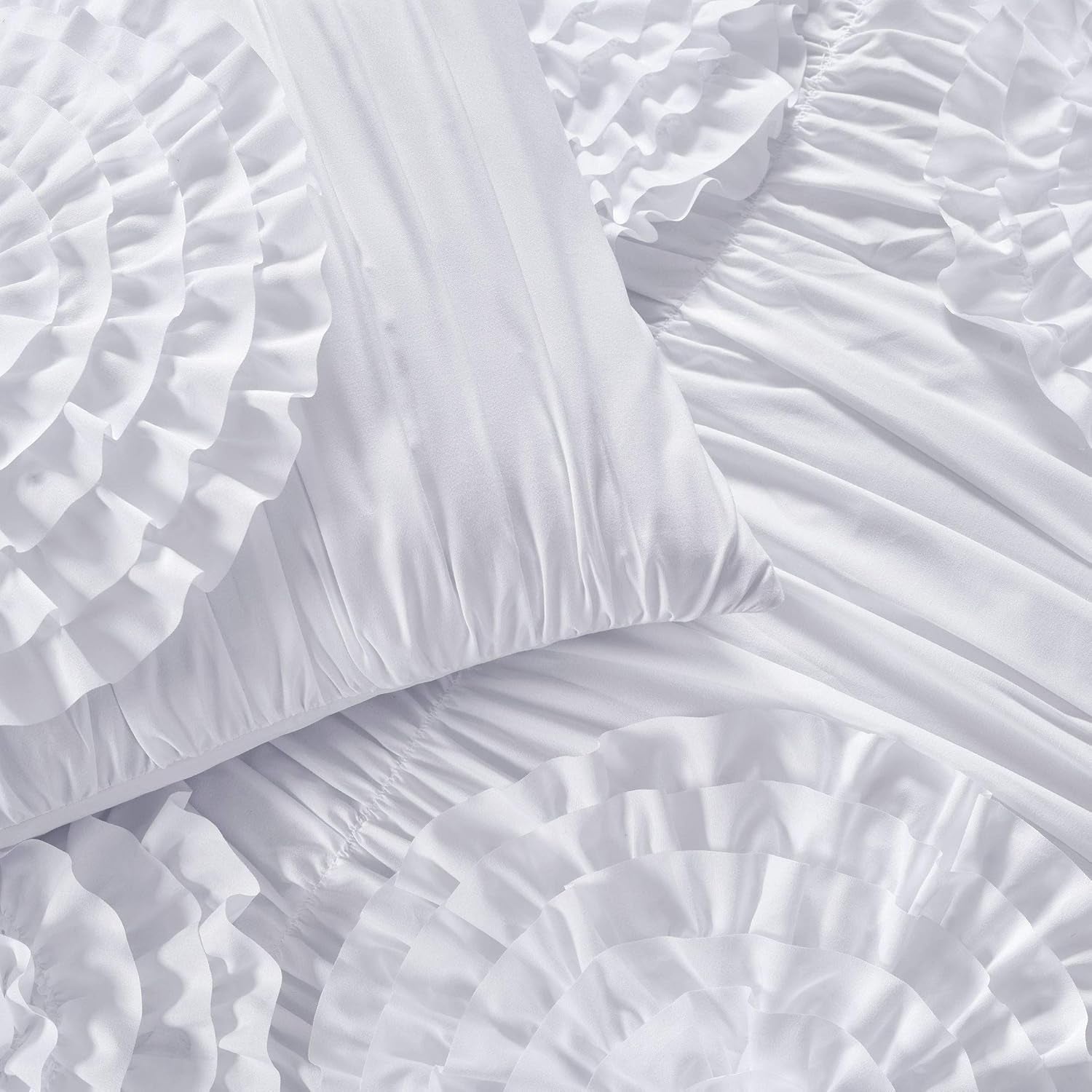 Lush Décor Serena 3 Piece Ruched Flower Comforter Set - White - Full/Queen